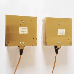 Vitrika Kalmar vglamper i glas og messing