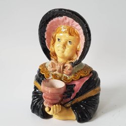 Antik Hgans gge dame / pige i majolica