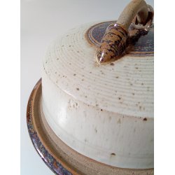 Osteklokke / kagefad med lg i keramik 