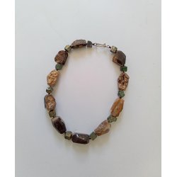 Tung halvdelsten halskde 