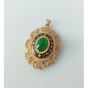 Vintage vedhng prydet med jade 