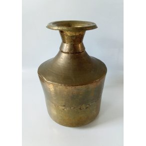 Antik vanddunk fra Mellemsten i messing 