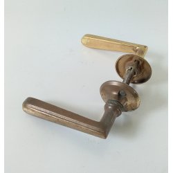 Retro drgreb i messing 