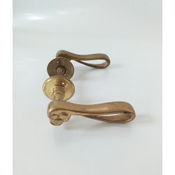 Gammel udendrs drgreb i messing 