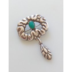 Art Nouveau slv broche med grn agat
