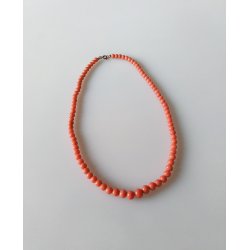 Art Deco halskde i koral 