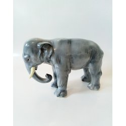 Retro elegant i porceln 