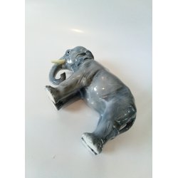 Retro elegant i porceln 