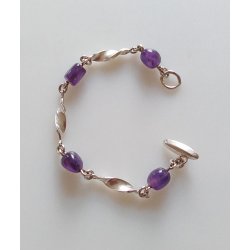 Retro armbnd udfrt i slv prydet med ametyst