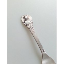 Gammel barnegaffel i s�lv, Ole Luk�je.