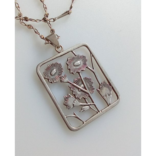 Chr. Veilskov halsk�de med vedh�ng i s�lv 