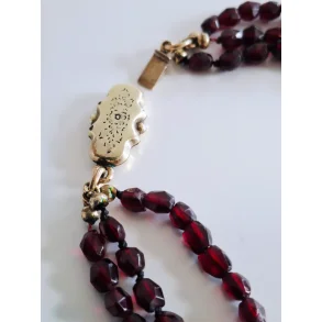 Victoriansk granat halsk�de /collier med 14 karat guld l�s