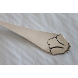 Cort Hannibal middagsske i slv