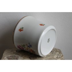 Kahla urtepotteskjuler