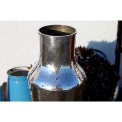 M&TB s�lvplet vase