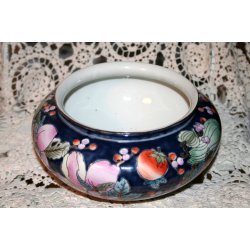 Hndmalet potteskjuler