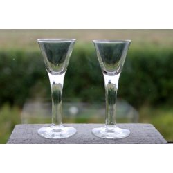 Snapseglas p spids fod