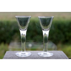 Snapseglas p spids fod