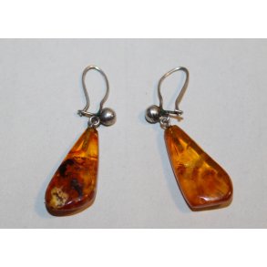 Gamle reringe med rav