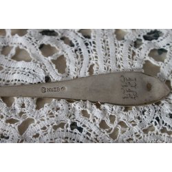 Madsen &amp; T. Baages slvplet skeer