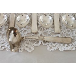 NJAL spiseskeer i s�lvplet