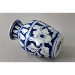 Hndmalet vase