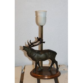 Bordlampe med krondyr