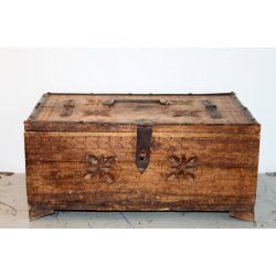 Stor udskret trskrin