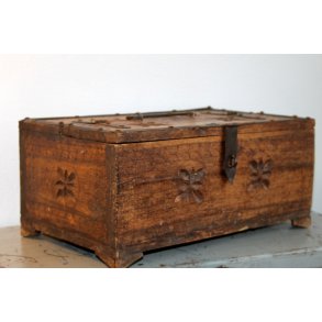 Stor udskret trskrin