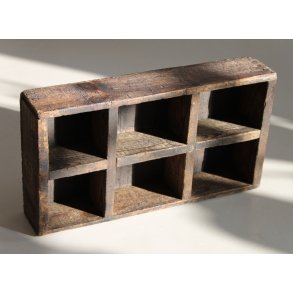 Lille kasse/hylde i tr�