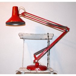 Luxo bordlampe