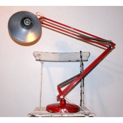 Luxo bordlampe