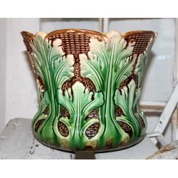 Majolica urtepotteskjuler 
