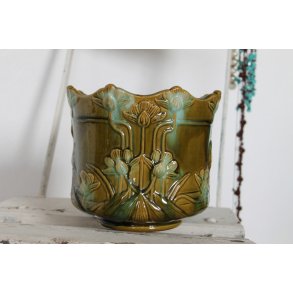 Majolica urtepotteskjuler