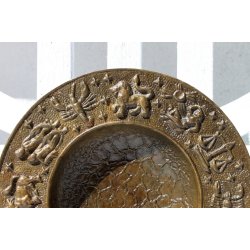 Bronze fad med stjernetegn