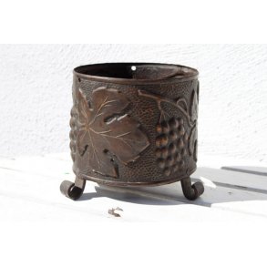 Kobber urtepotteskjuler